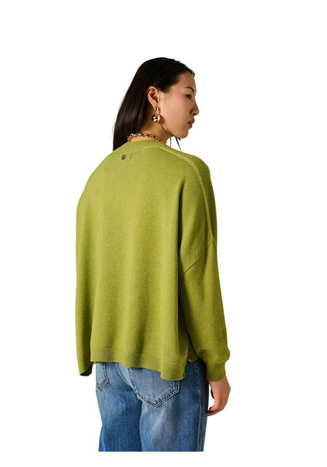 Maglia Scollo V Tè verde Manila Grace | M432VUMA636